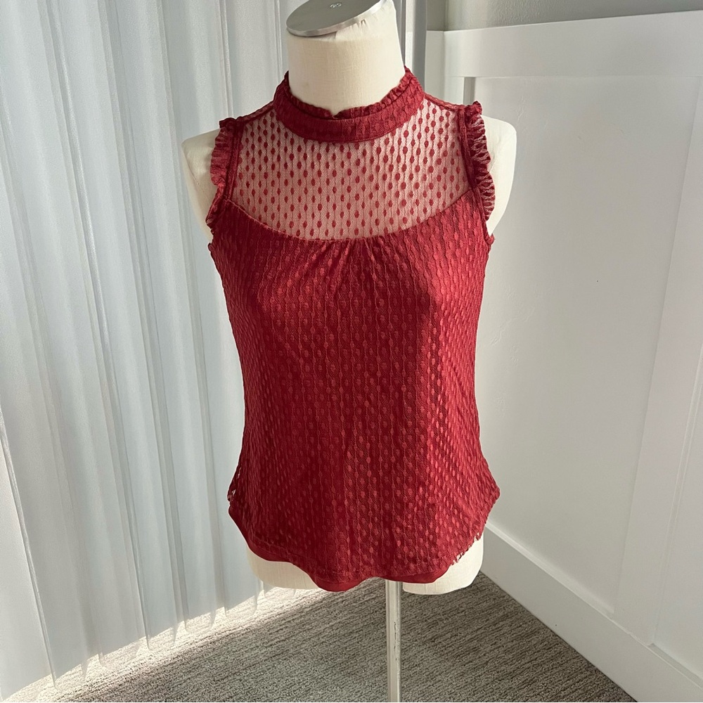 HeartSoul Lace High Neck Tank Top Size Medium